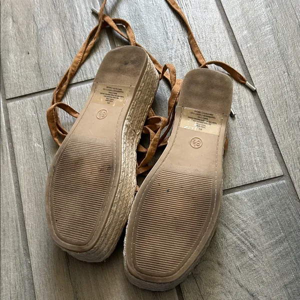 Universal Thread Tan Espadrille Sandals - Image 8