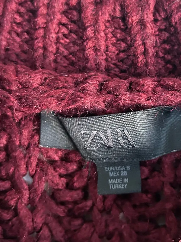 Zara Burgundy Chunky Knit Sweater Vest Gold Buttons Small Academia preppy - Image 4