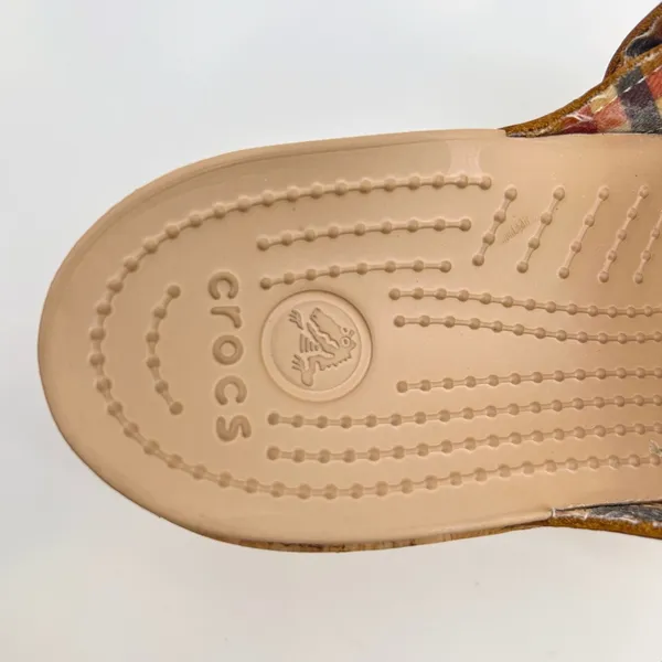 Crocs A-Leigh Leather Cork Wedge Sandals Brown Strappy Slip On Womens 8 Comfort - Image 10