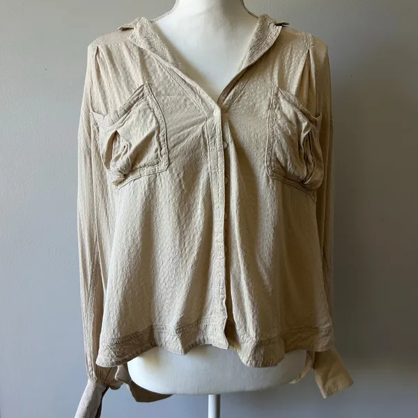 Free People Lightweight Pullover Button Up Neutral Beige Size Small - Image 3