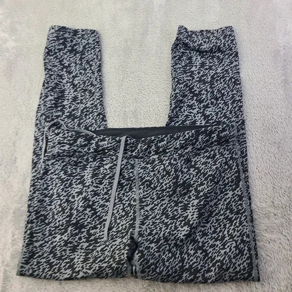 Nike Dri-Fit Leggings Pants Size Medium - Image 2