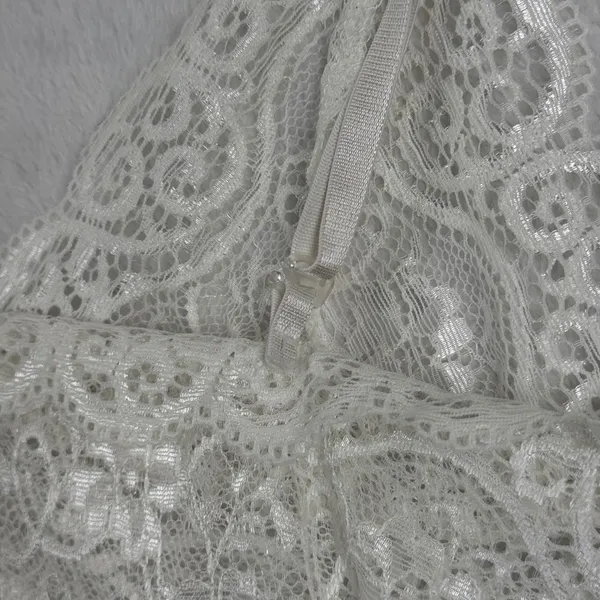 White Floral Lace Bralette Crop Top Sheer V-Neck Adjustable Straps Small‎ - Image 6