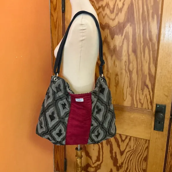 Lexi Winn Tapestry n Velvet Hobo Bag - Image 12