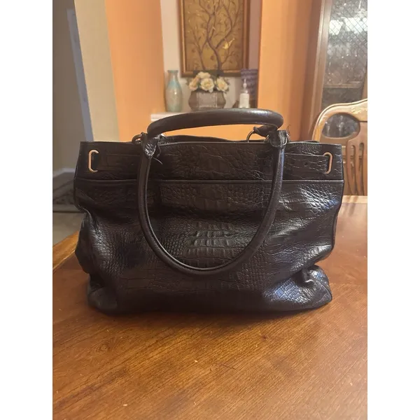 Ann Taylor Black Croc Embossed Leather Purse Silver Hardware - Image 4
