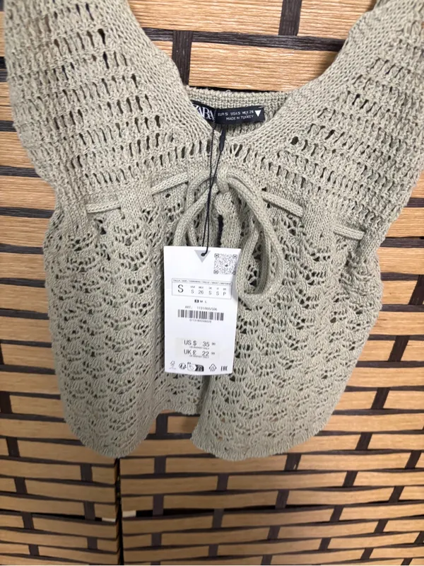 Zara Green Crochet cami size small - Image 3