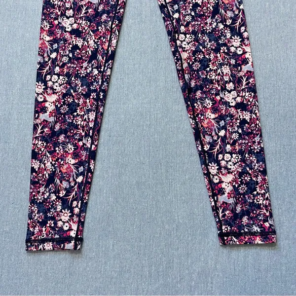 New Aerie Offline Hi Rise Crossover Legging Size XS in Floral - Image 9