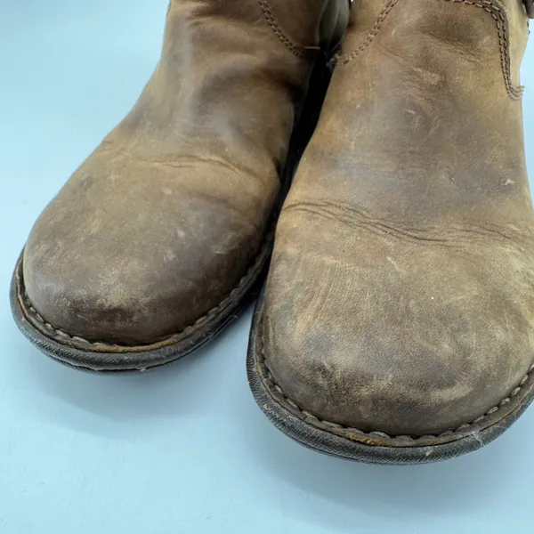 UGG Kona Leather Shearling Boots 9 Brown Tan Suede Toggle 5156 Winter Aspen Cozy - Image 3