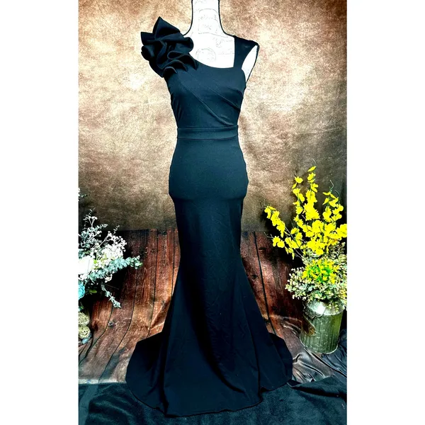 LuLu's Lucette Black Sleeveless Ruffled Mermaid Gown XS - Image 8