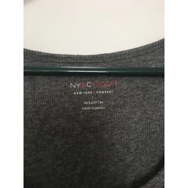 New York & Co Women's Gray Tank Top Scoop Neck Size Large - Image 4