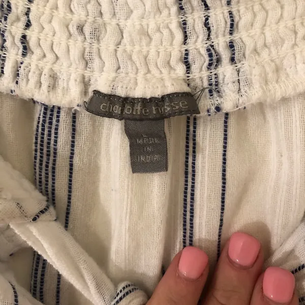 Charlotte Russe sz L ✨ - Image 3