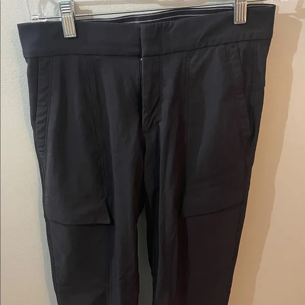 Athleta sz 0 elastic waist zip button up black track cargo pant - Image 2