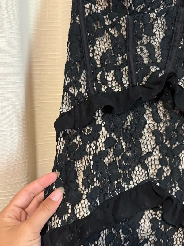 Niali lace dress Black Size 8 - Image 3