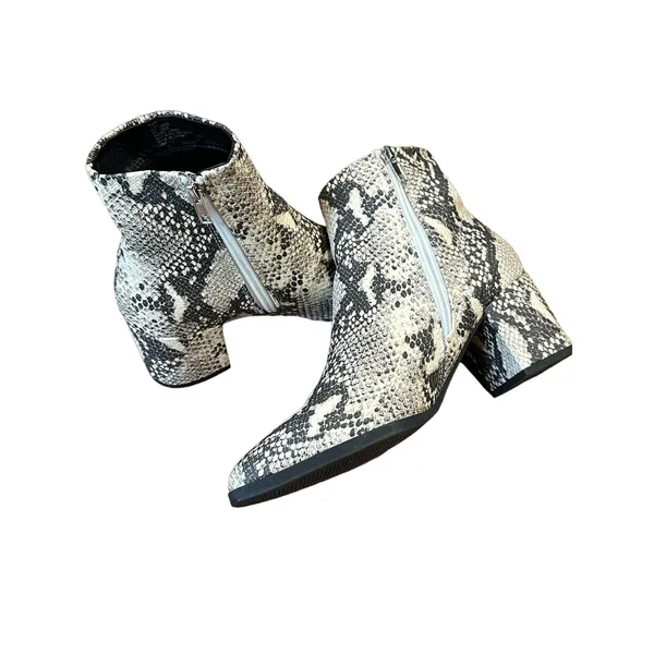 Madden Girl Dafnii Snake Print Ankle Boots 7.5M Pointed Toe Block Heel Side Zip - Image 9