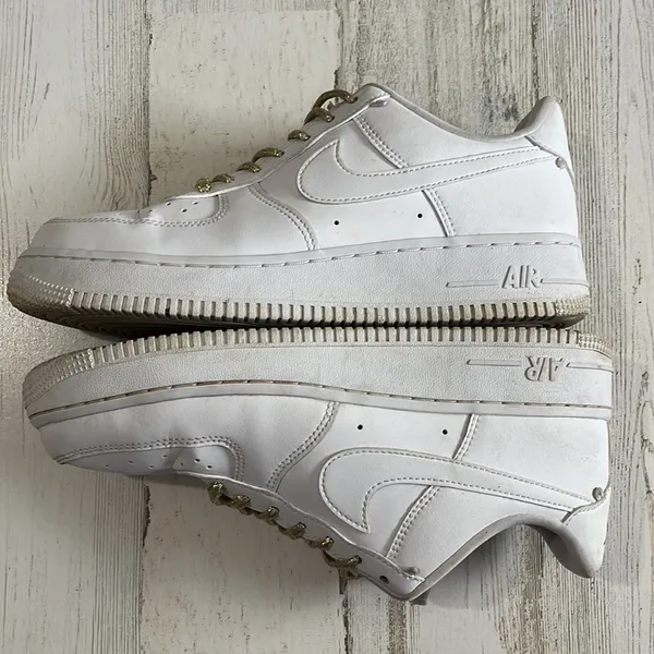 Nike AirForce Ones Size 8.5 - Image 8