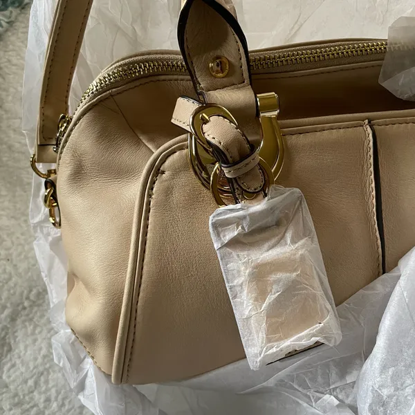 B. Makowsky Glove Leather Zip Top Convertible Satchel A203086 NWT Vanilla - Image 2