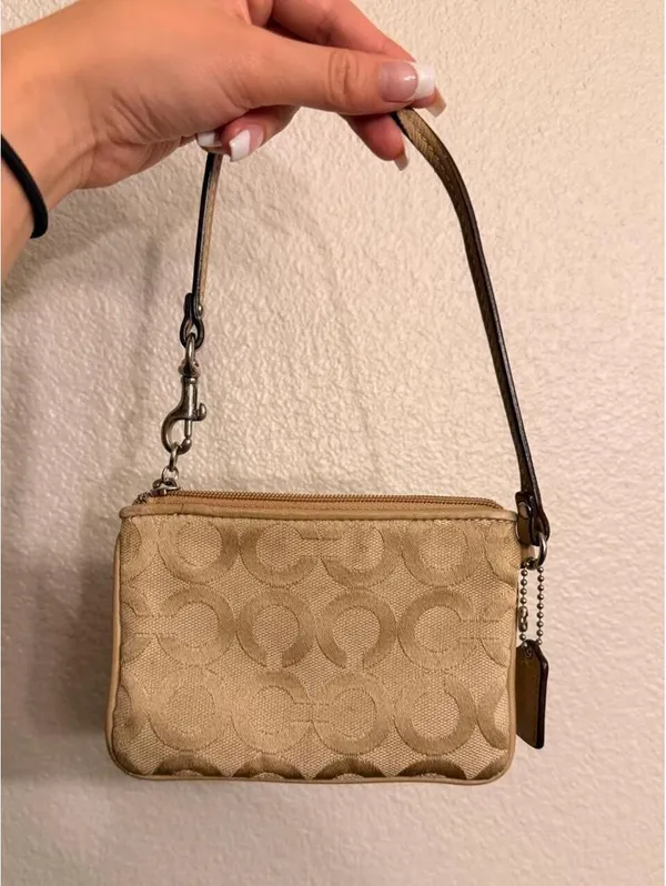 Vintage Tan Op Coach Wristlet - Image 2