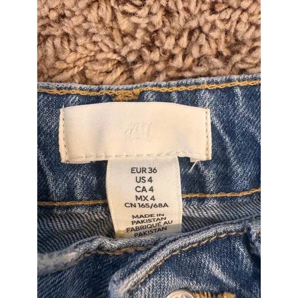 H&M High Waist Mom Jeans Women's Size 4 Blue Denim Ankle Length - Image 4