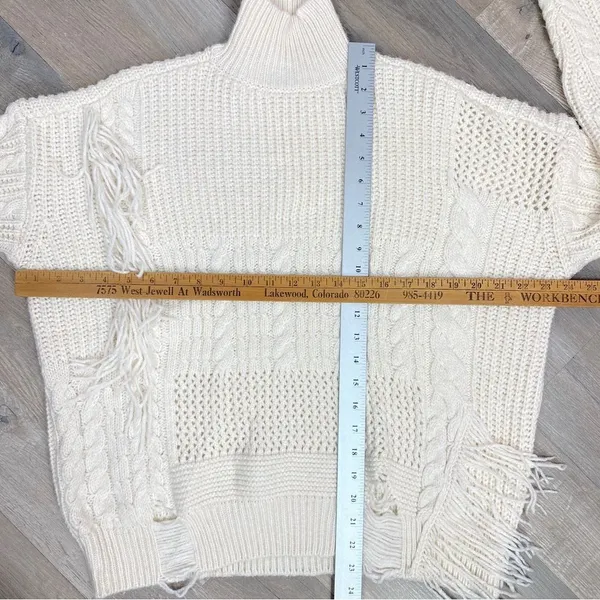 Free Generation Multi Stich Fringe‎ Distressed Turtle Neck Sweater Cream Small - Image 12