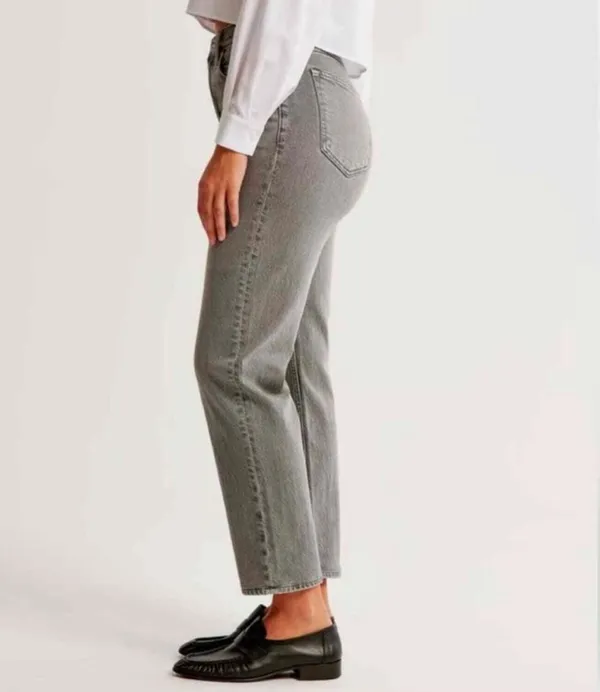 Abercrombie Curve Love Ultra High-Rise Ankle Straight Grey Jeans - Image 2