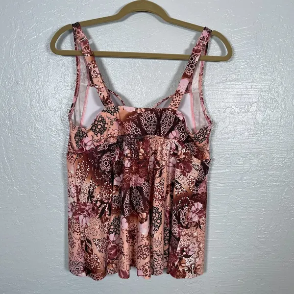 Torrid Women Plus Size 1 D/DD Pink Maroon Floral Tankini Underwire Built in Bra - Image 7