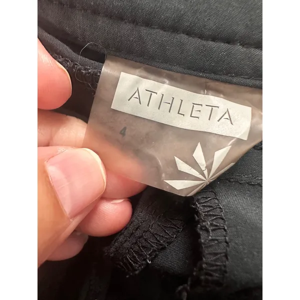 Athleta Black Pedal Pusher Pants‎ Womens 4 Hiking Travel Active 739413 - Image 4