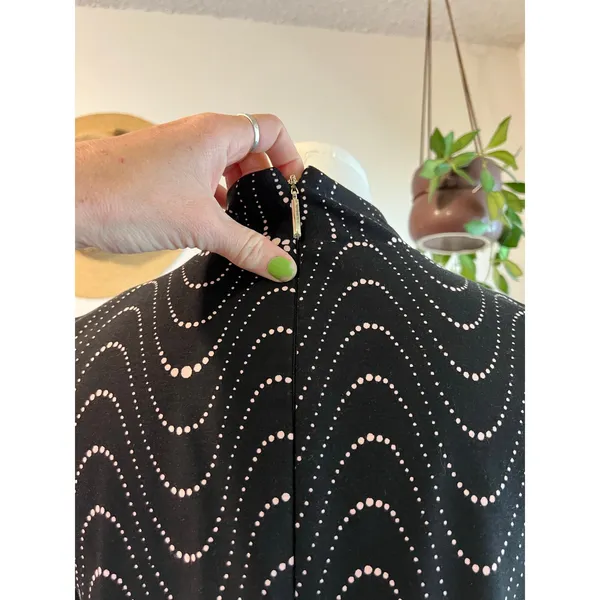 Kate Spade Black Long Puff Sleeve Mod Wavy Pink Dot Print Mini Dress Size Small - Image 8