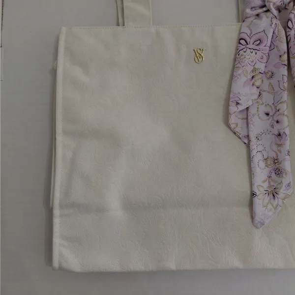 Victoria's Secret Large Ivory Jacquard Shoulder Canvas Tote Bag Work Travel - Image 5
