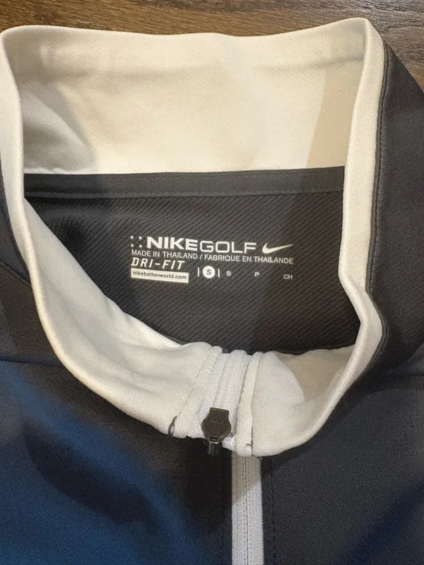 Nike Golf Women’s Dri-Fit Long Sleeve Quarter Zip - Image 3