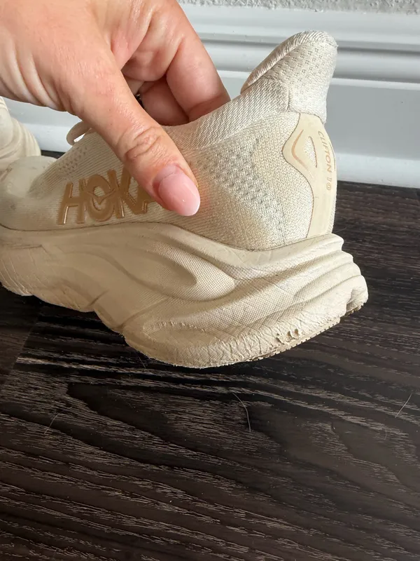 Hoka Clifton 10 Running Shoes Cream - Image 9