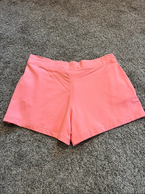 Athleta Balance 4” Shorts size XL NWT - Image 4