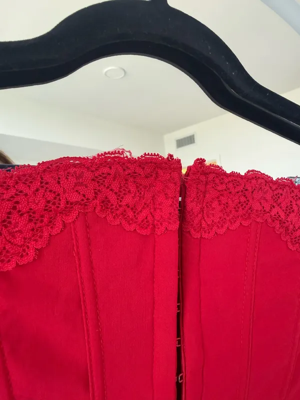 Red corset Size XS - Image 4