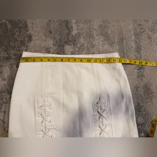 Honey Punch Denim White Lace-Up Skirt - Image 4
