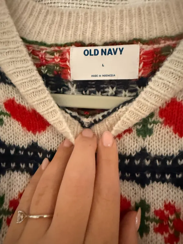 Old Navy Sweater  - Image 2