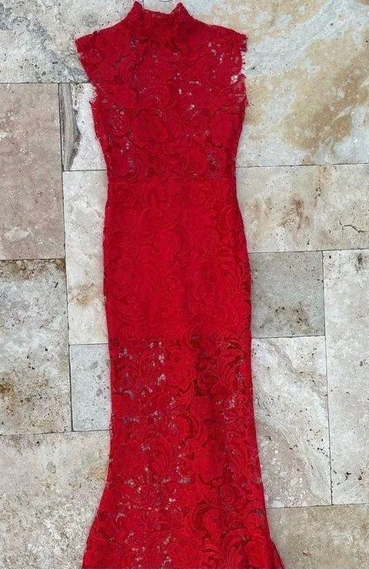 Boutique Red Lace Dress - Image 3