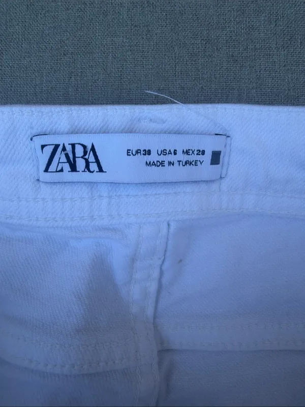 Zara Slim White Skinny Jeans size 6 - Image 3