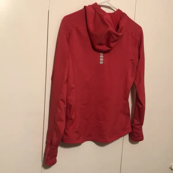 Nike Fit Dry Women’s Medium Pink Color Long Sleeve Hooded Pullover - Image 5