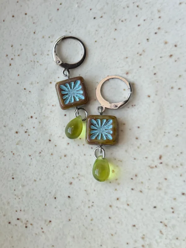 Handmade quality Czech glass beads chic fairy boho vintage retro style dangle earrings🌿✨ - Image 7