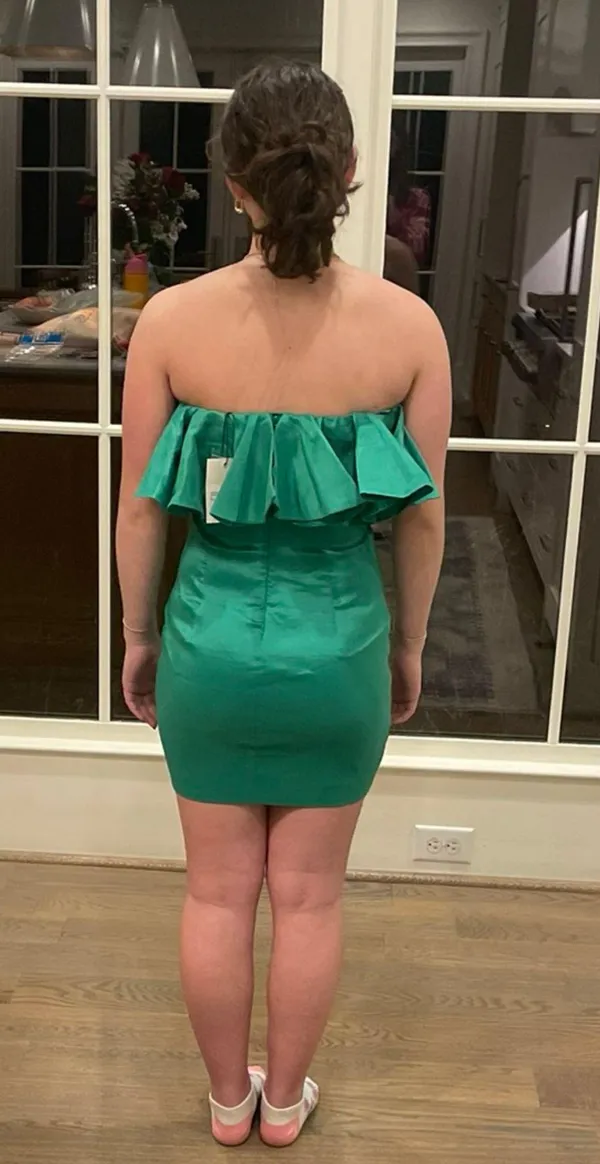 Bardot NWT Kelly Green Mini Homecoming Dress! - Image 3