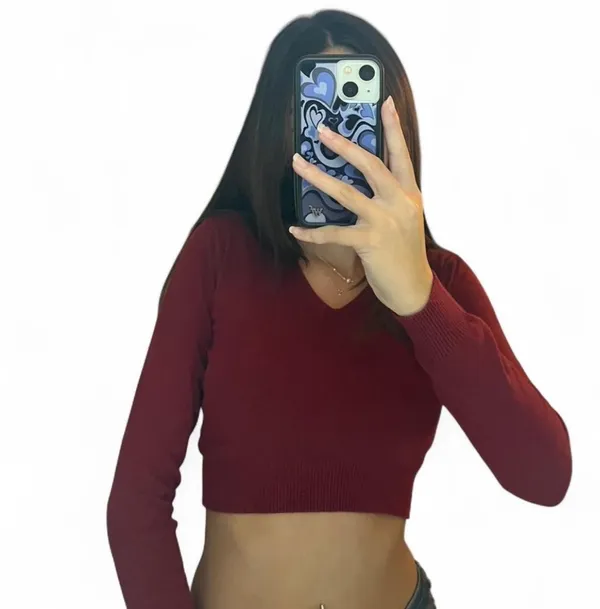 Brandy Melville Long Sleeve - Image 3