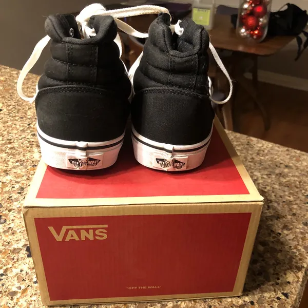 Women’s Vans Ward Hi - black & white - Image 4