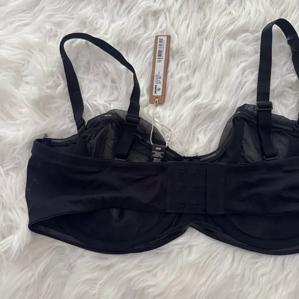 Skims Ultra Fine Mesh Strapless Bra Onyx Size 38DD - Image 6