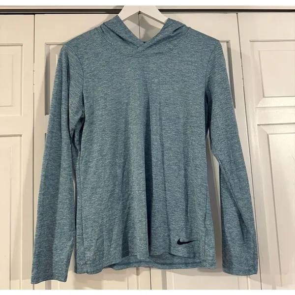 Nike dri-fit green hooded athletic long sleeve top M - Image 2