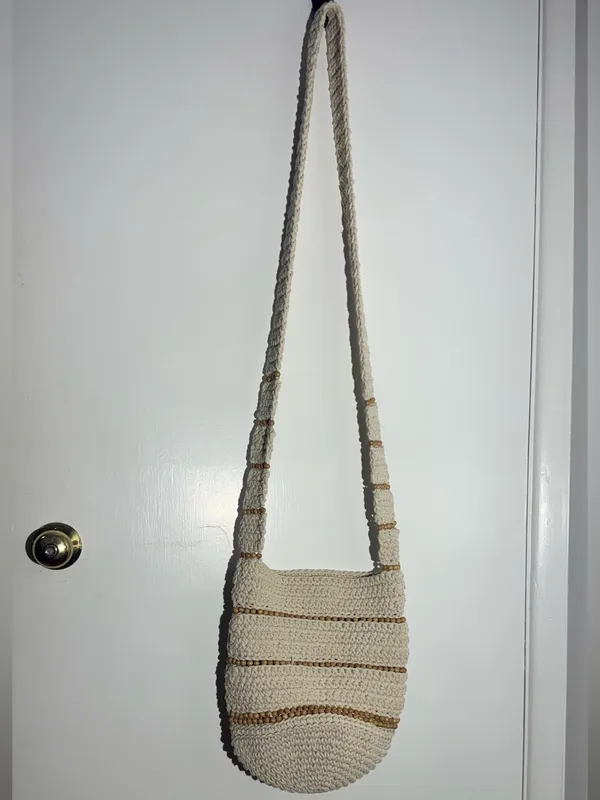 Free People NWOT Cream and Brown Crochet Shoulder Crossbody Bag - Image 2