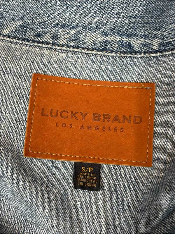 Lucky Brand Women's Boyfriend Trucker Denim Jeans Jacket Distressed Blue small - Image 2