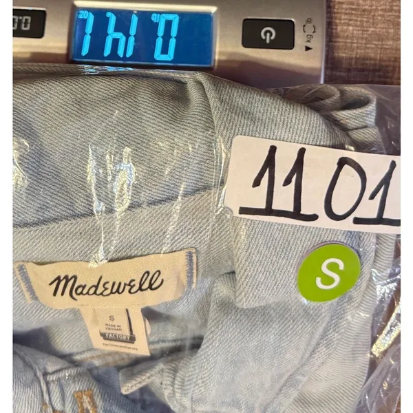 Madewell Women Small Light Wash Denim Trucker‎ Vest Blue Button Up Western Moto - Image 9