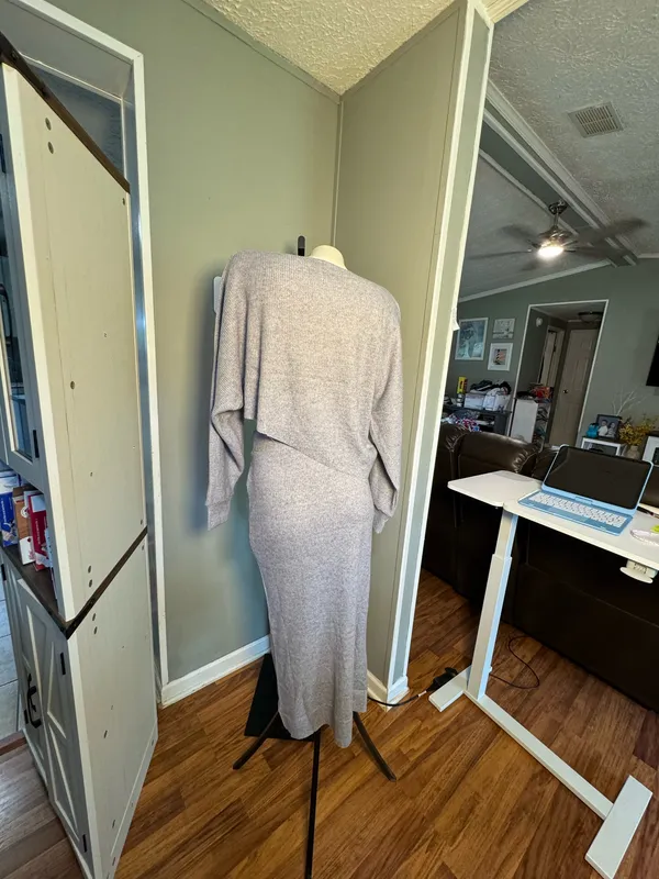 NWOT Zenana 2 pc skirt and top - Image 3