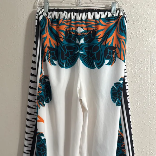 Floral Print Wide-Leg Pants - Image 4