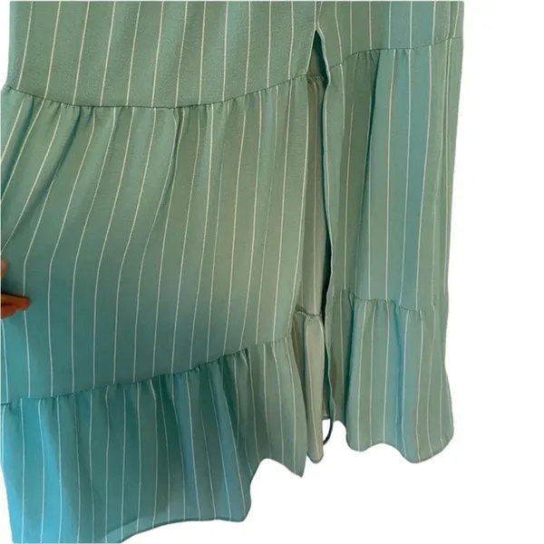 ✨ Red Dress Boutique ABOVE AVERAGE AQUA STRIPE MAXI DRESS✨ - Image 9