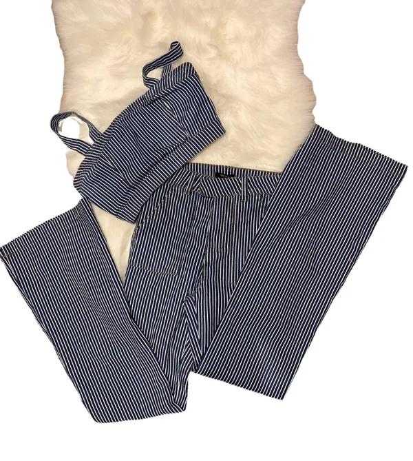 Forever 21 Striped Denim Crop Top and Wide Leg Jean 2 Piece Set Size Small - Image 3