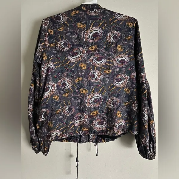 Free People Women’s Floral Bomber Jacket Size Small - Image 2